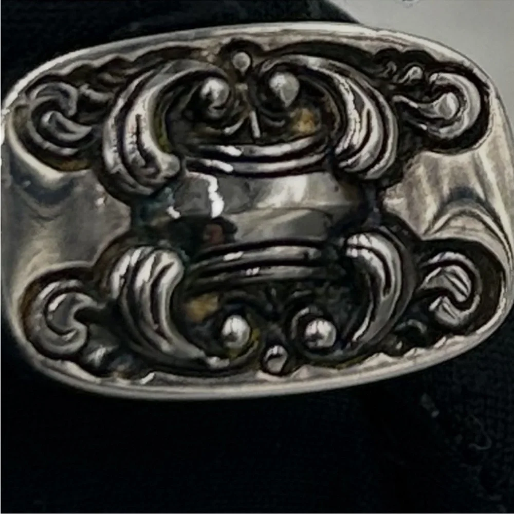 Chrome hearts, 950 sterling silver ring size 7. Unisex.